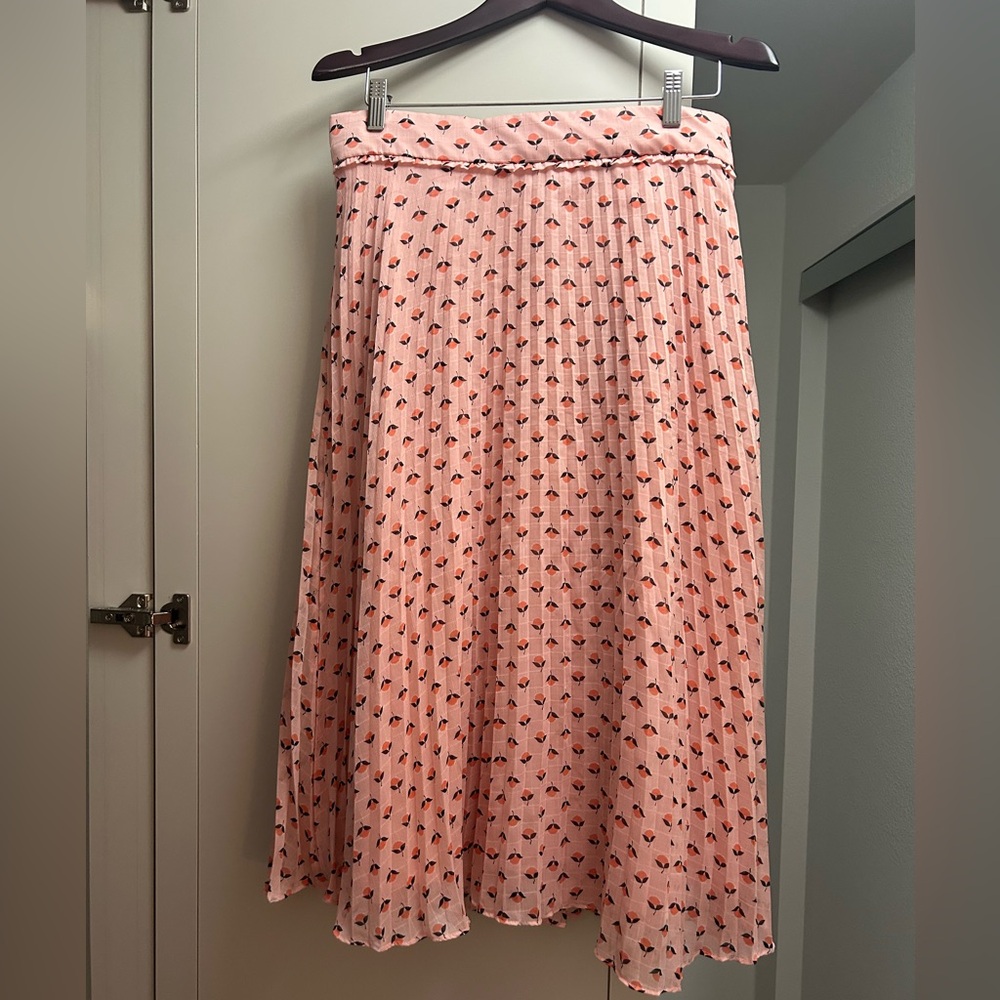 Loft long skirt to ankles. Pink with floral pattern. Size 10, tags on